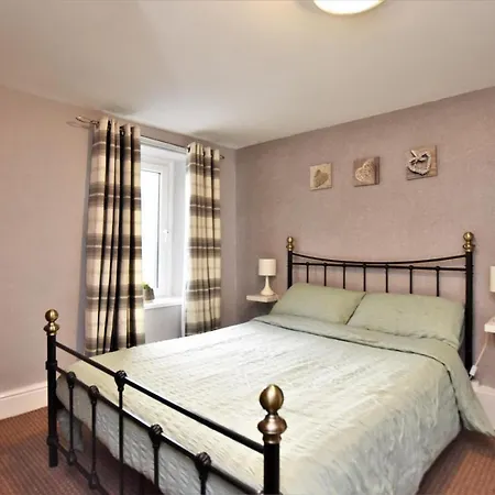 Inn Plough 3*